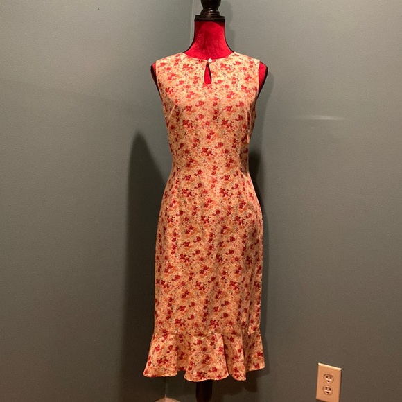 Talbots Dresses & Skirts - Talbots Cream and Red Floral Linen Blend Dress Size 8